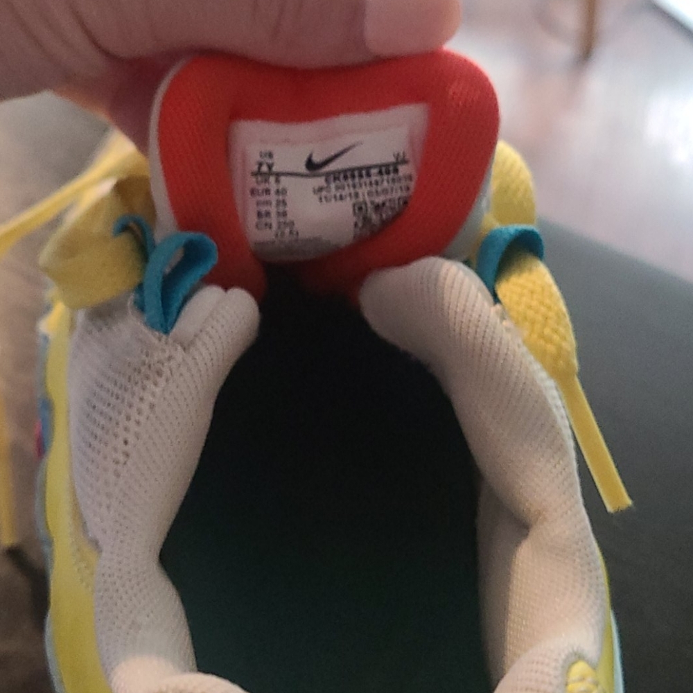 Nike Air Max - Picture 4 of 4